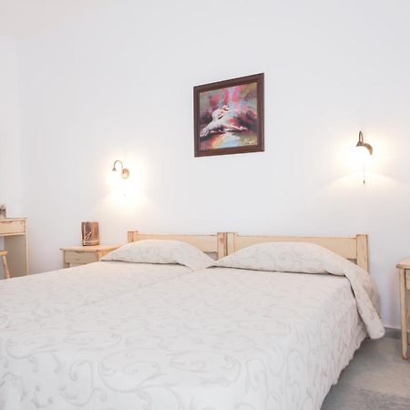 Fragias Studios & Apartments Naxos City Bagian luar foto