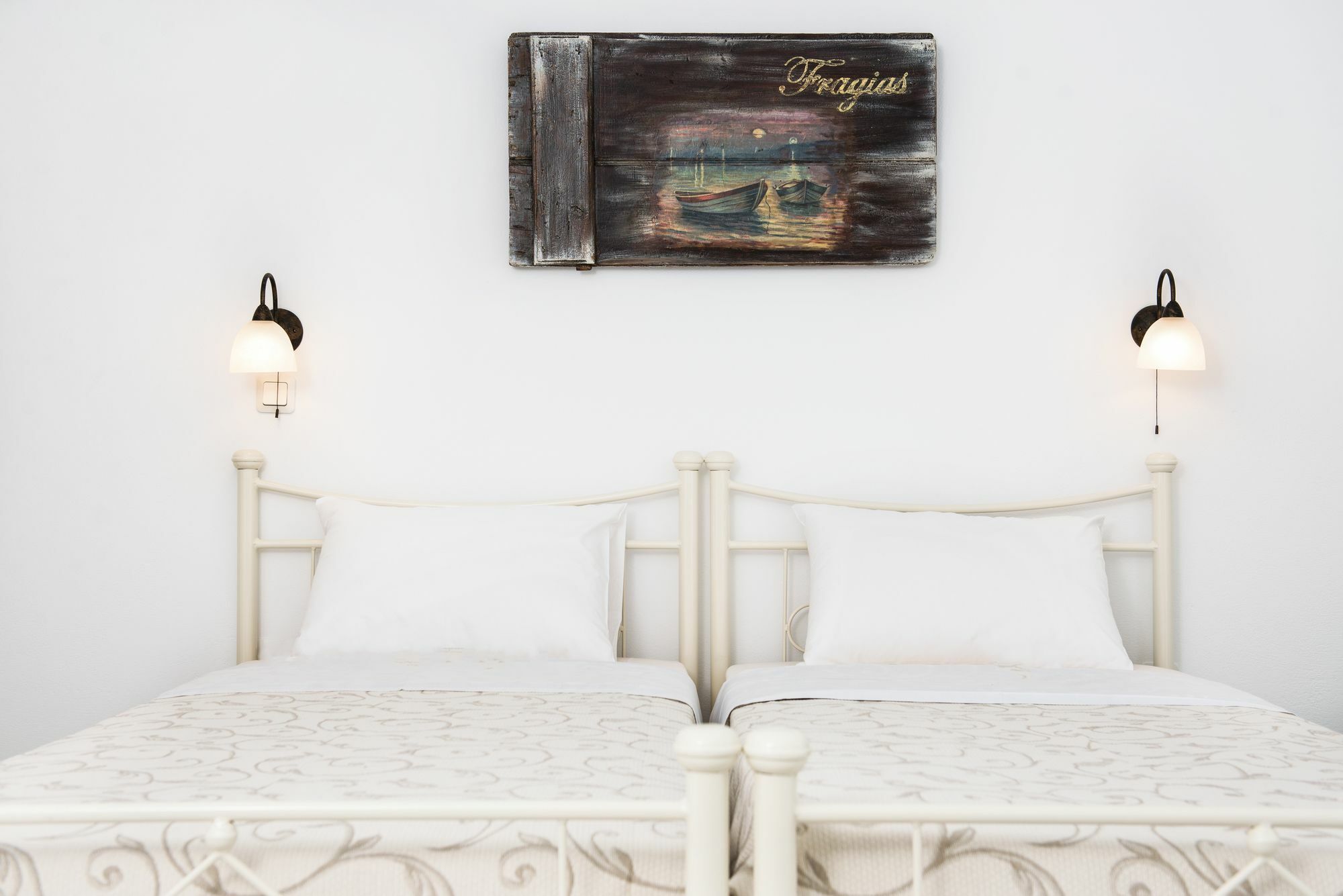 Fragias Studios & Apartments Naxos City Bagian luar foto