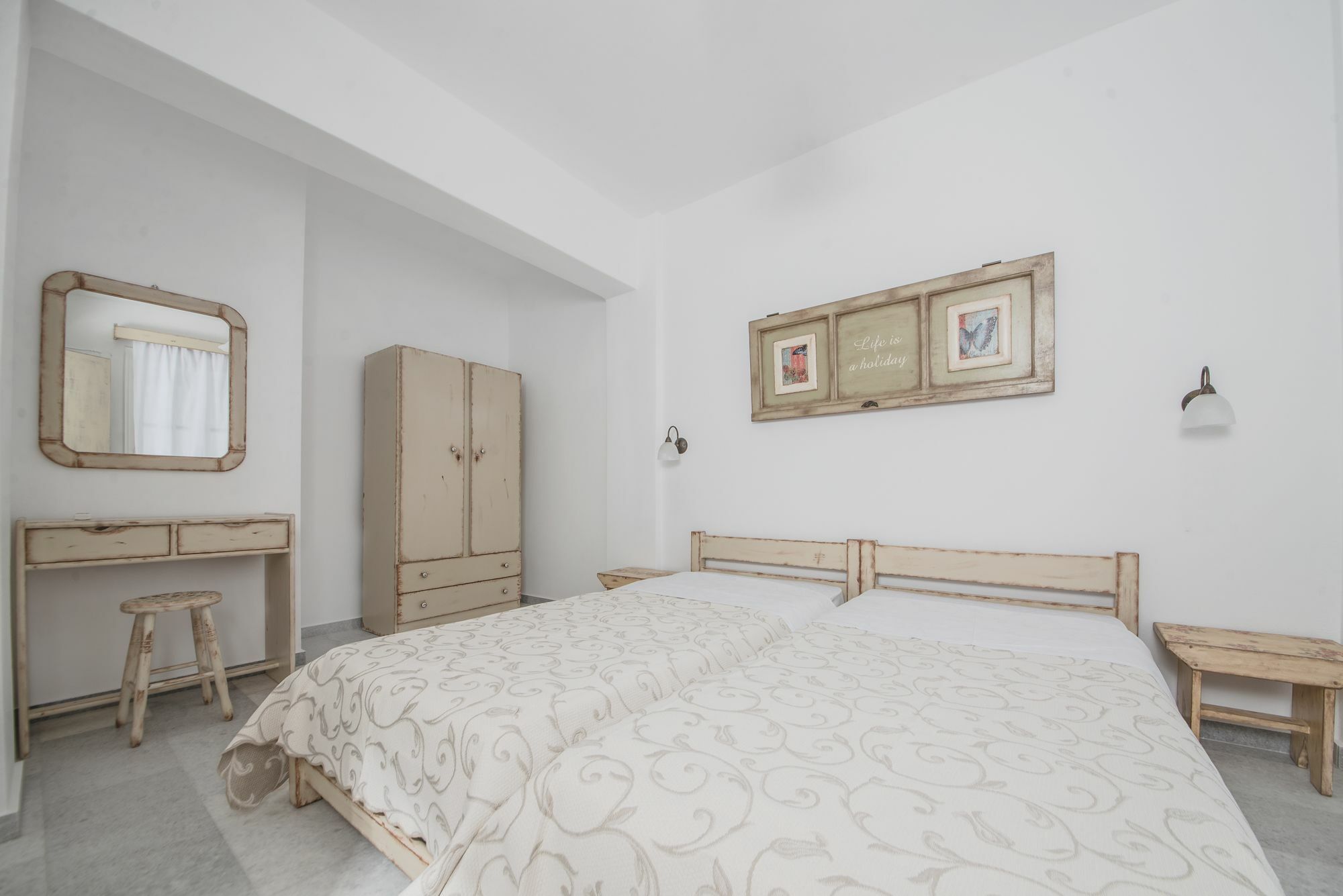 Fragias Studios & Apartments Naxos City Bagian luar foto