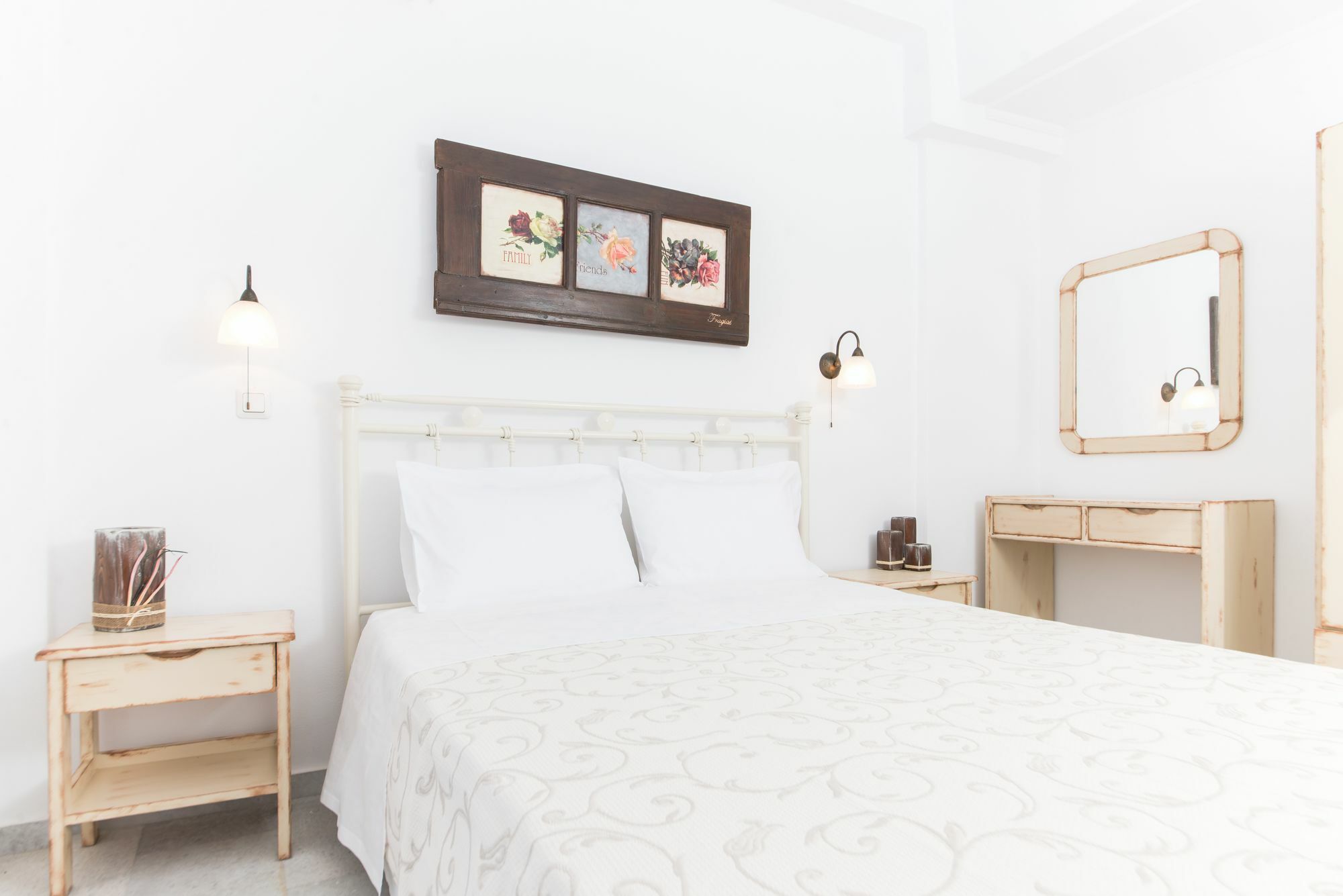 Fragias Studios & Apartments Naxos City Bagian luar foto